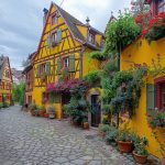 Pourquoi les maisons alsaciennes sont colorées ?